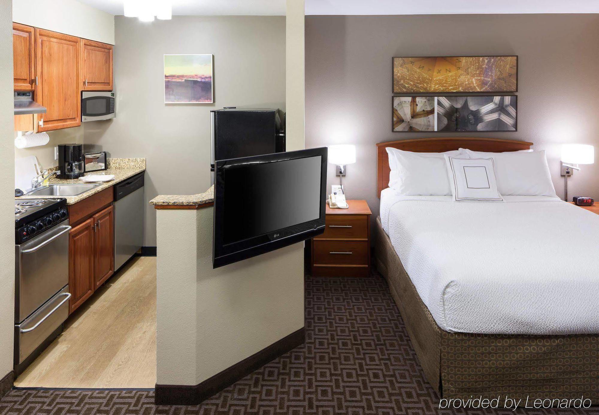 Towneplace Suites By Marriott College Station Exterior foto